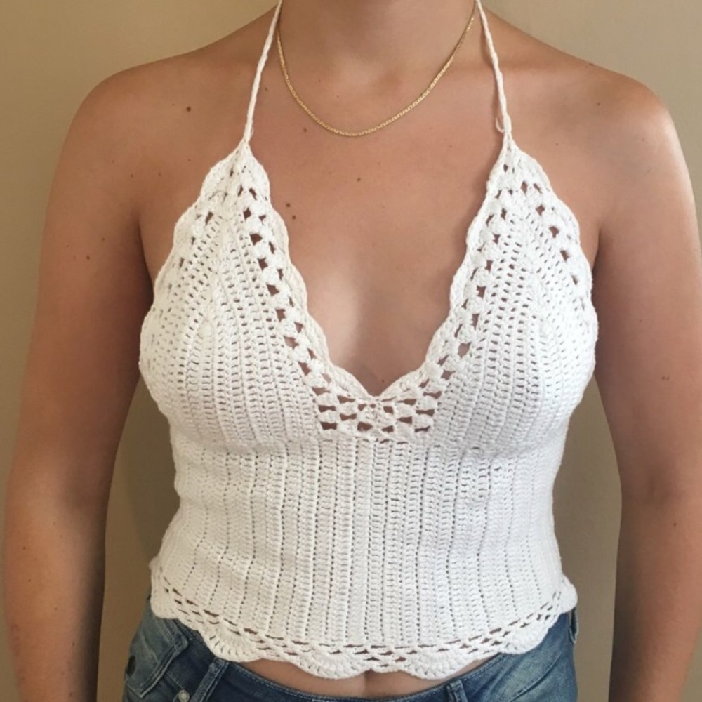 BRANDY MELVILLE NEVER WORN CROCHET HALTER